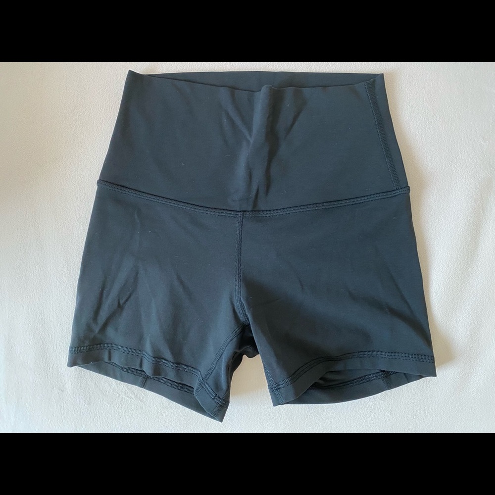 Lululemon Align 4" Short